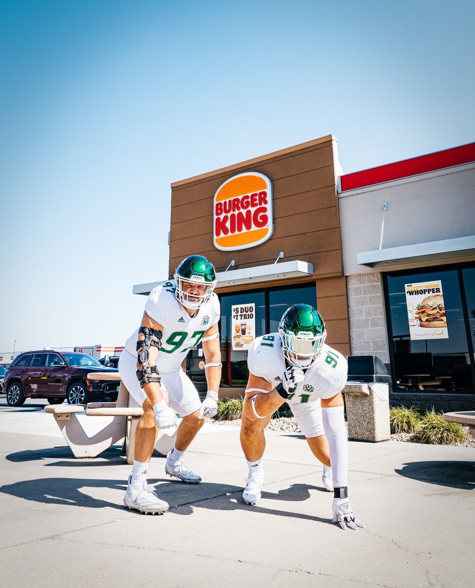 NWBearcat_FB's tweet image. Ready to 𝐄𝐀𝐓 😤🍔   
   ↳ Week 6  𝓽𝓱𝓻𝓮𝓪𝓭𝓼  

#OABAAB ||| #RISE