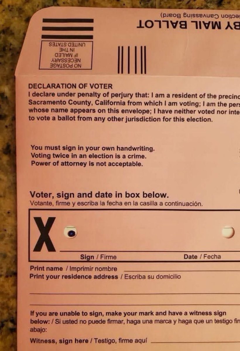 Rightanglenews's tweet image. BREAKING - Ballots for California’s Proposition 50 that would allow Gavin Newsom to redistrict the state and benefit Democrats have a huge error with the “No” option visible through a hole in the ballot for anyone to see the vote.