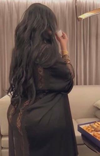 aassnaex's tweet image. أنا ارمله عمري 33 عقيم ما انجب مكتفية من كل شي عندي بيت وسيارة  لازمني بس رجال يستر علي ويكون معي واقسم بالله اعطيه نصف ما عندي