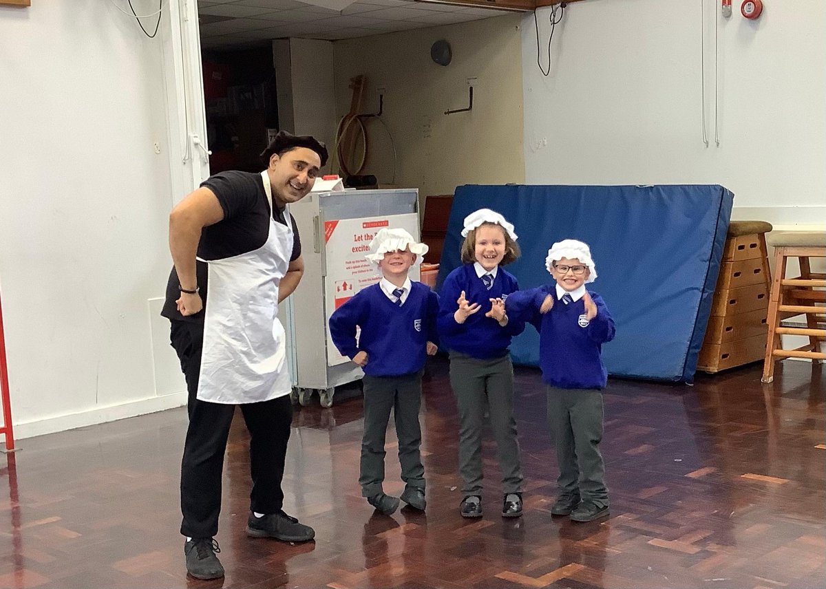 TenterfieldsPA's tweet photo. 🔥Class 2 had an immersive experience when they travelled back to 1666 to explore life in the time of the Great Fire of London! They all had a brilliant morning and built on their knowledge from their history lessons. 🔥 @WinAcadTrust #WAThistorians https://t.co/irh7tdXJHb