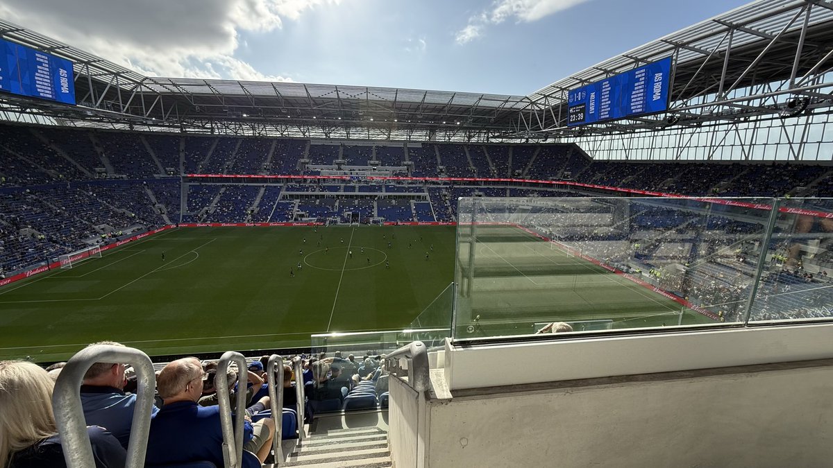 Paul McDermott tweet media