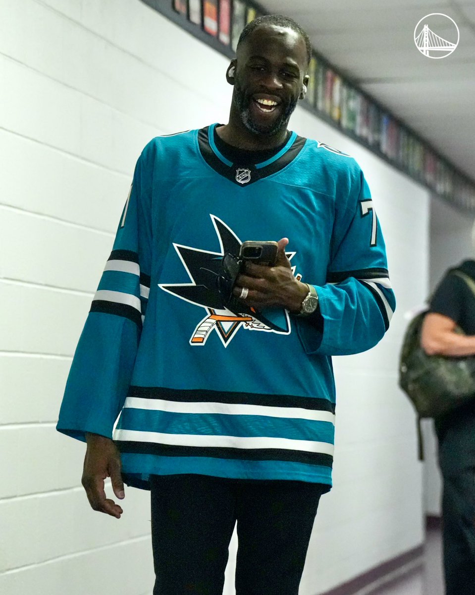 Wishing our friends at <a href="/SanJoseSharks/">San Jose Sharks</a> good luck this season 🦈

#BayAreaUnite