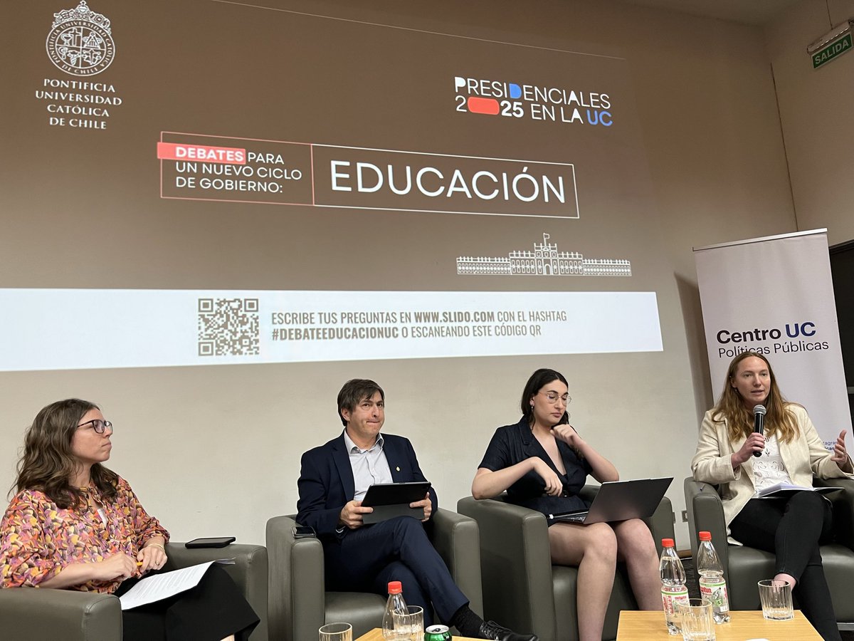 Ignacio Irarrazaval (@ignacio_irarraz) on Twitter photo Comienza el debate sobre propuestas presidenciales en <a href="/Fac_EducacionUC/">Facultad Educación UC</a> 
Mucha energía…!!! Comienza el debate sobre propuestas presidenciales en <a href="/Fac_EducacionUC/">Facultad Educación UC</a> 
Mucha energía…!!!