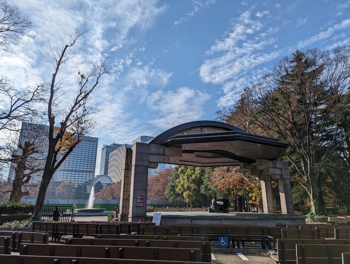 hibiya_pk's tweet image. 日比谷公園が出来る前は日本に公園は存在しませんでした　
公園をつくる！と計画した人達も公園を見たこともなかった
そんな国家的プロジェクトでつくった公園をイベントの使い勝手が悪いと難癖を付けて壊す東京都
どうかしています

#日比谷公園を助けて #小池都知事
署名🙏　change.org/HibiyaPark