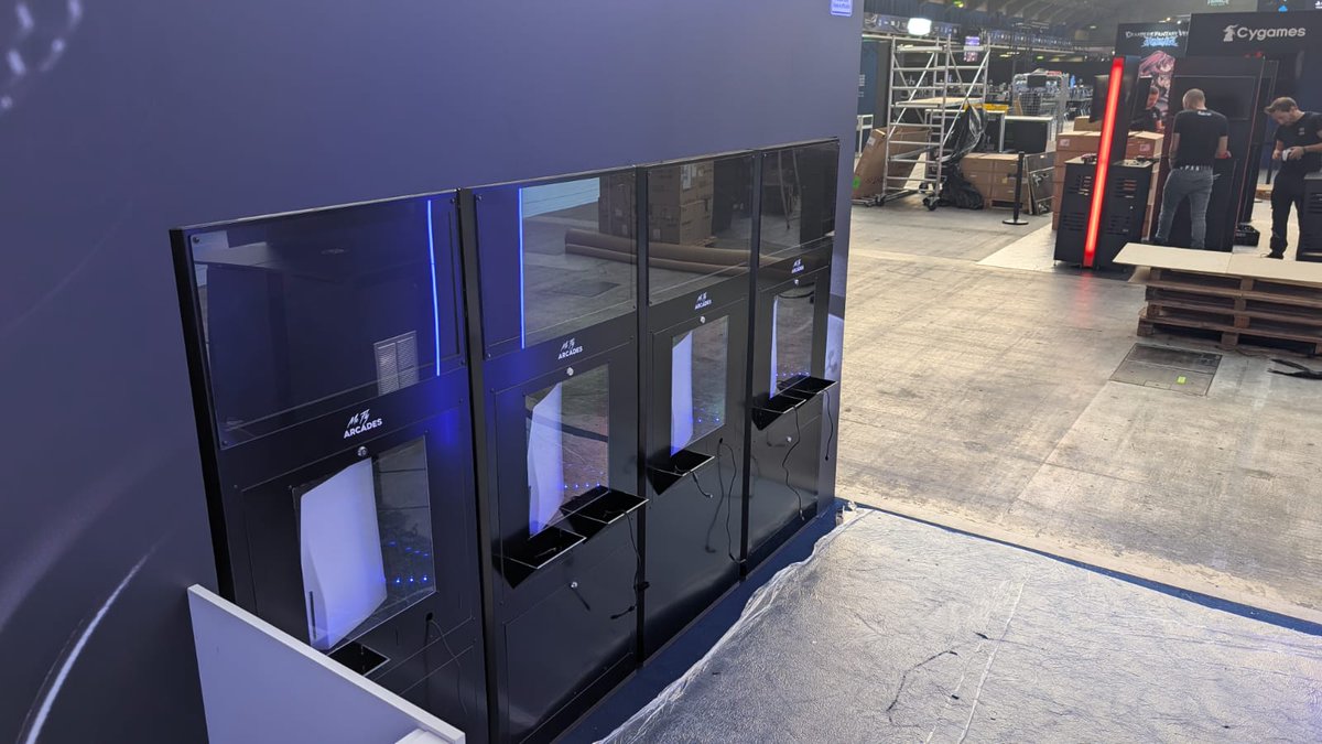 C'est parti pour l'EVO Nice !
Nos machines sont en place sur le stand de <a href="/NaconFR/">Nacon France</a> pour un évent de folie  🤩