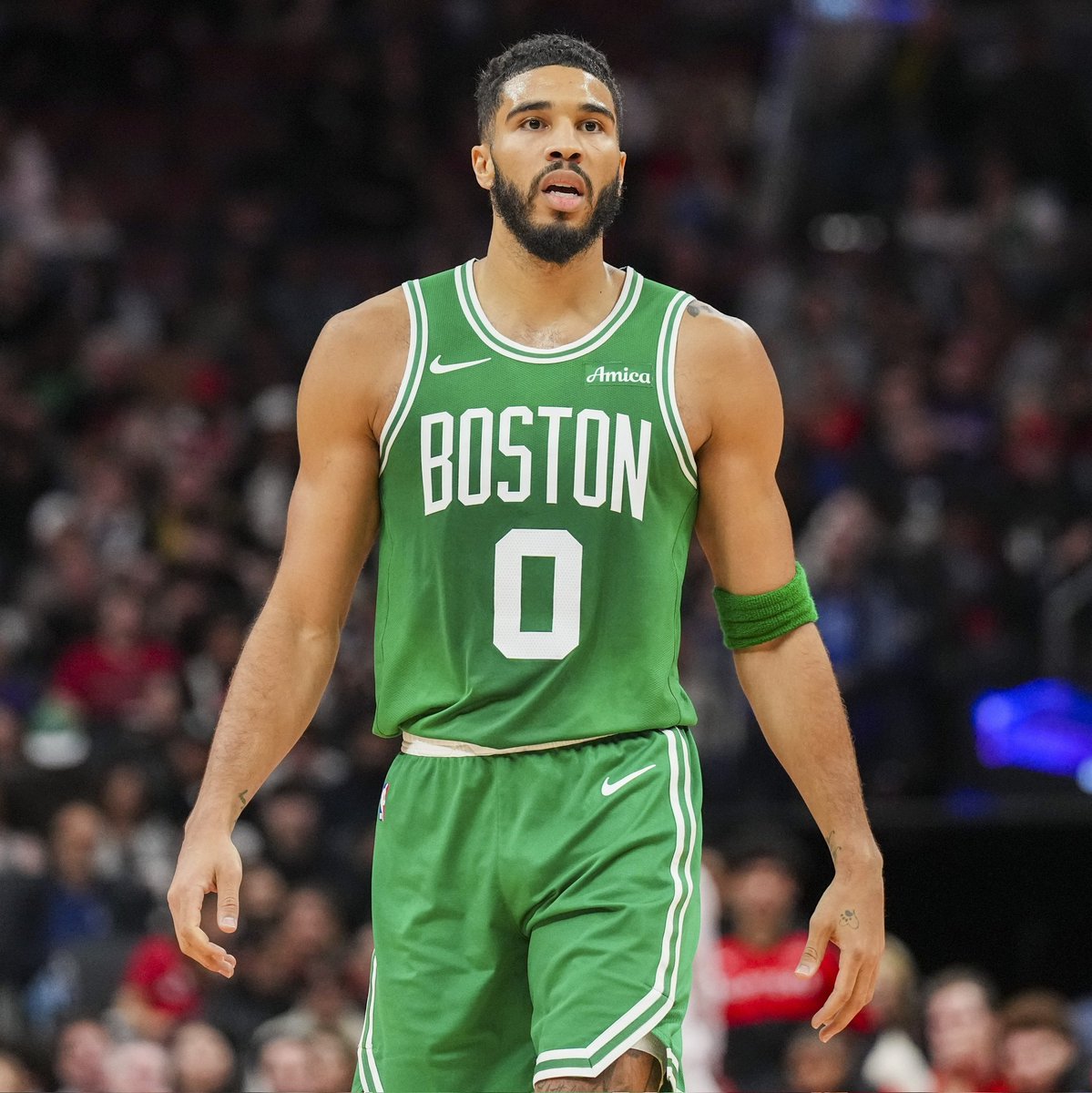 NBAdabad's tweet photo. ⚠️ ATENÇÃO!

Jayson Tatum informou ao Boston Celtics que NÃO quer ser poupado na temporada 2025/26.

Ele pretende mesmo retornar antes da temporada acabar.

🗞️ @PatMcAfeeShow / @ShamsCharania https://t.co/pRtJkoGeKD
