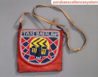 Yoruba Beaded Bags
Àpò Ìlèkè
Mostly used by Ifa Diviners