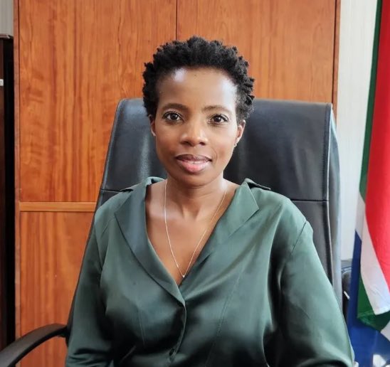 In all the Crimes in The Country: you then have this Idiot, that has done nothing for South Africa. 

Iv never seen such an Incompetent person, second to Cyril.