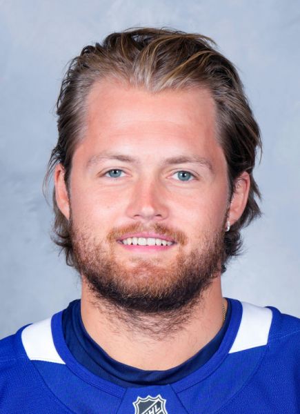 LeafsCupFever's tweet image. Nylander had a good game against the Habs getting 1 Goal and 2 Ast. 3 point night!

He now sits in 9th place all time for the most points scored (615) as a Leaf.

He needs 25 points to move into 8th place overall to tie Ron Ellis with 640 points.