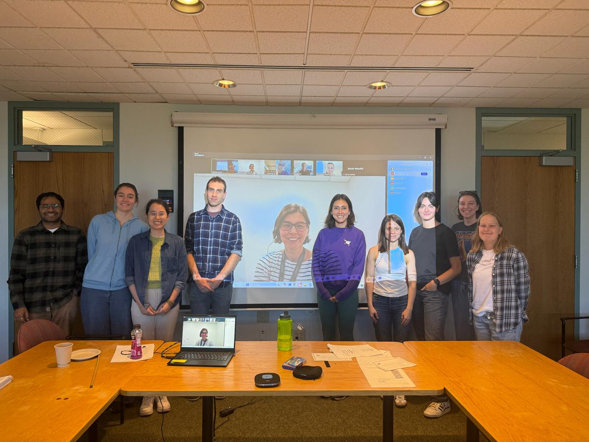 Huge thanks to Dr. Semra Colak Atan (UMass PSE ’11, Tew Group), our first Random Walks speaker of the school year, for sharing her inspiring journey from graduate school to leading innovation at Solventum.
Thank you to everyone who attended!