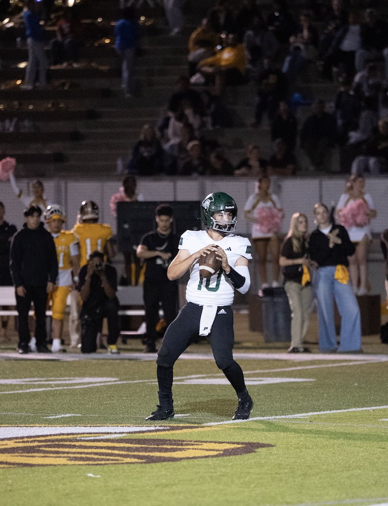 The Poway High School 2025 football season is electrifying! ⚡ Grateful for the experience I gained from Alabama and Texas coaches. Stepping into a leadership role has been fulfilling, all thanks to Coach Harris for believing in me. Together, we're aiming for greatness! 🏈💪