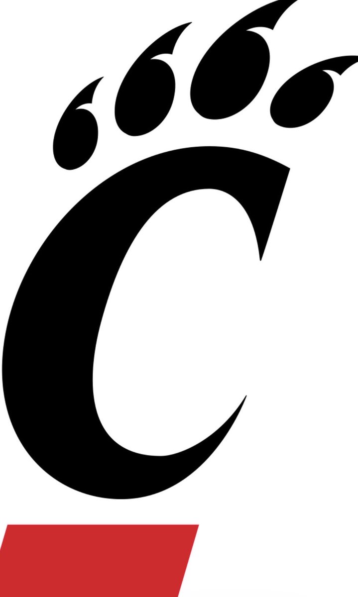 Excited to be in Cincinnati this weekend!! <a href="/CoachMillz_/">Millz2BeMade Training</a> <a href="/Coach_Cass/">Cass Simmons</a> <a href="/TysonVeidt/">Tyson Veidt</a> <a href="/tygeeleach/">Tygee Leach</a> <a href="/CoachB_Defense/">Adam Braithwaite</a> <a href="/coach_craig21/">Jawon Craig</a>