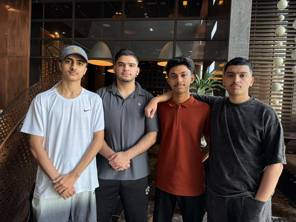 innercircle_pm's tweet photo. Safely Reached, 📍 Abu Dhabi, 🇦🇪
.
.
#InsideInnerCircle | #InnerCircle | #ICPUBGM | #PUBGM | #ICPM https://t.co/jtLB2gsEc5
