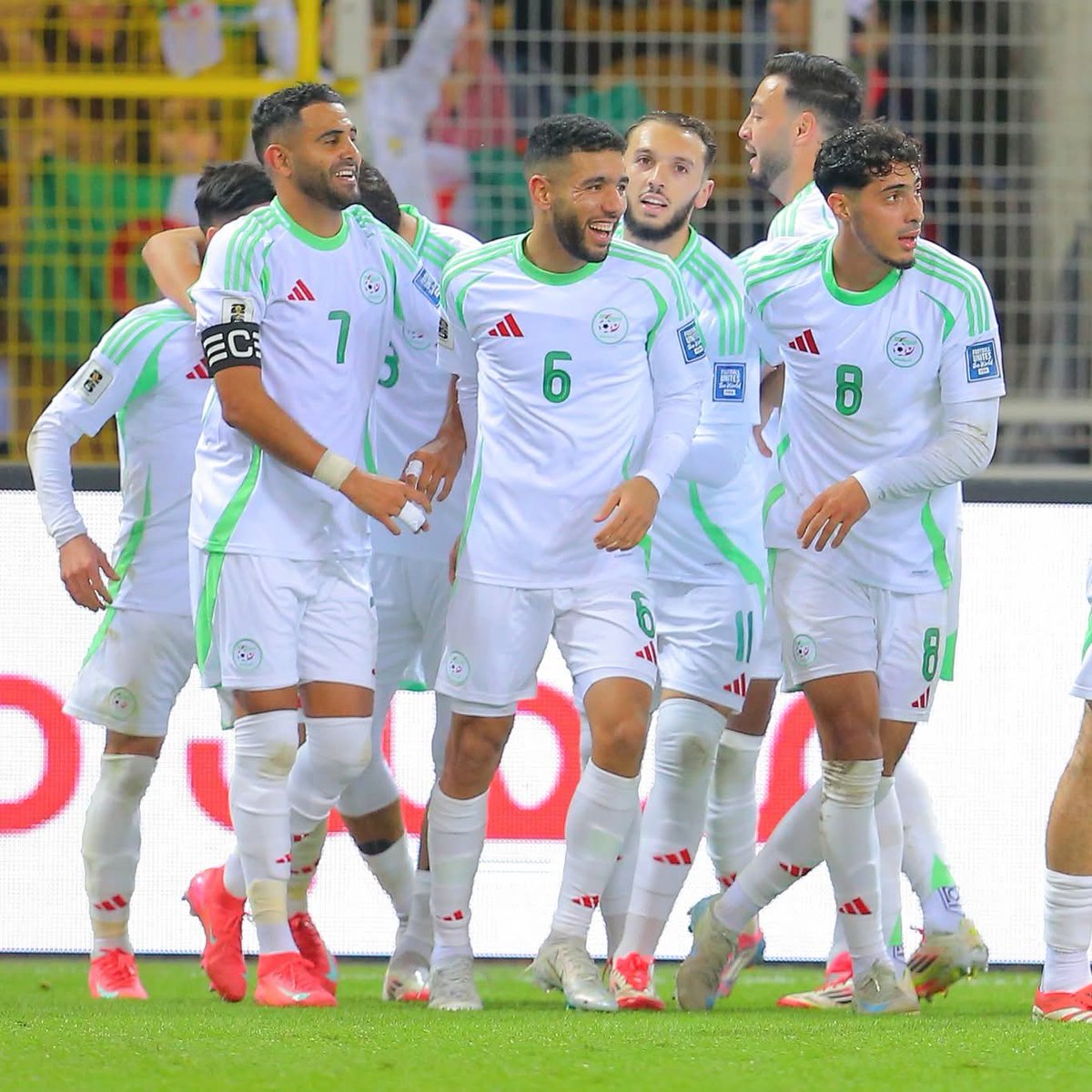 UnplayableZA's tweet photo. 𝗕𝗥𝗘𝗔𝗞𝗜𝗡𝗚‼️

Algeria 🇩🇿 qualify for the FIFA 2026 World Cup as Group G winners.

They join Morocco 🇲🇦, Tunisia 🇹🇳  &amp; Egypt 🇪🇬. #FIFAWorldCup2026 https://t.co/Ov60MaogEy