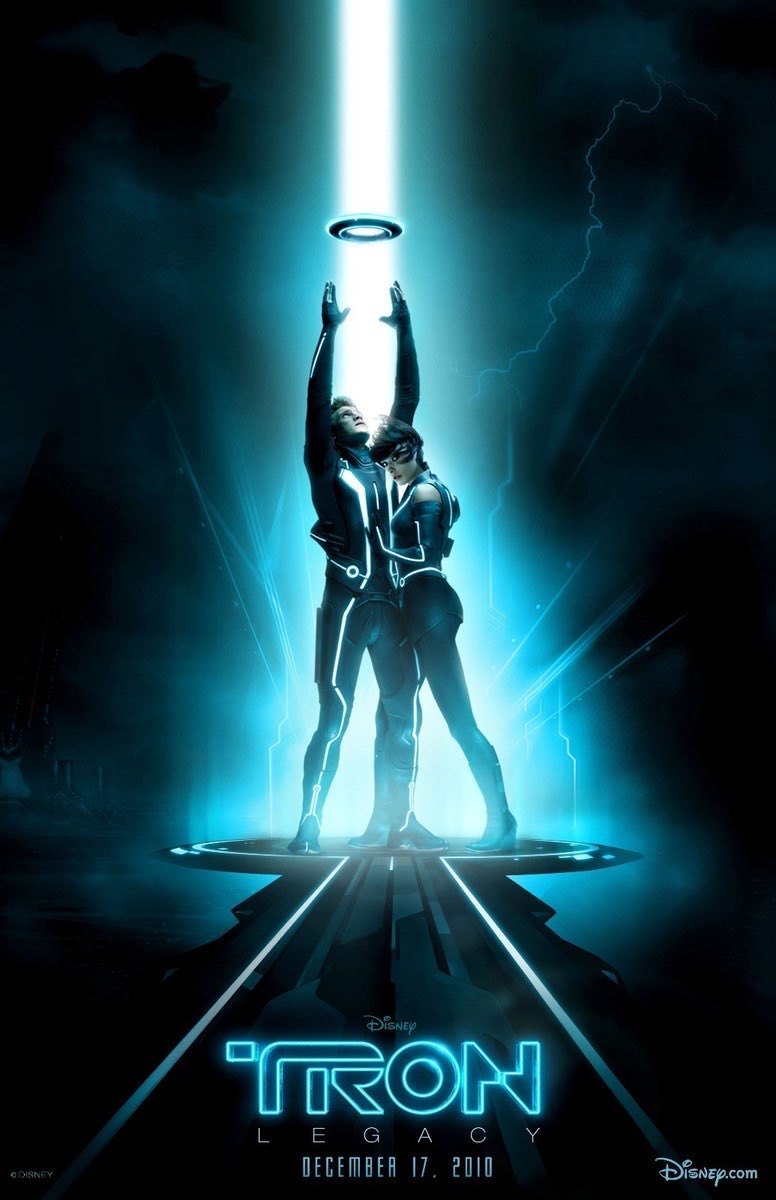 The minute that I’m buying the Hasbro Tron: Legacy figures, I’m recreating this poster.