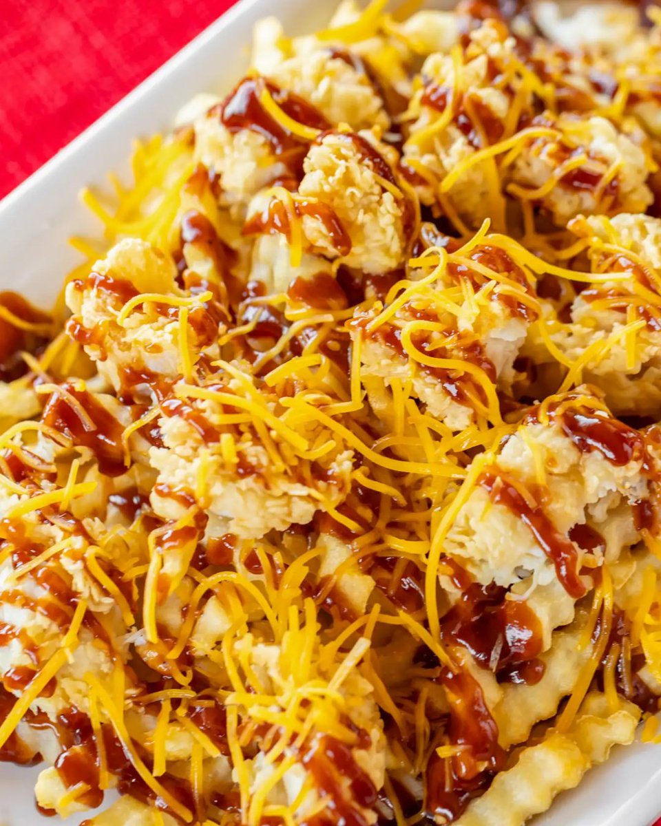 Shhh… your Friday just got better!

Order our Honey BBQ Sink – crispy tenders with BBQ goodness 🌟.

#BushsChicken #AustinEats #FoodGoals