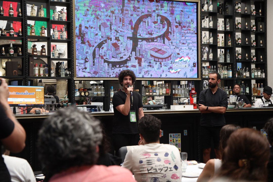 Pixelatl's tweet photo. La energía del tercer día de #Pixelatl2025 fue pura magia ✨
Pláticas, actividades y encuentros que nos llenaron de ideas y motivación para seguir creando.
#EncantaElMundo https://t.co/AfX43VS92G