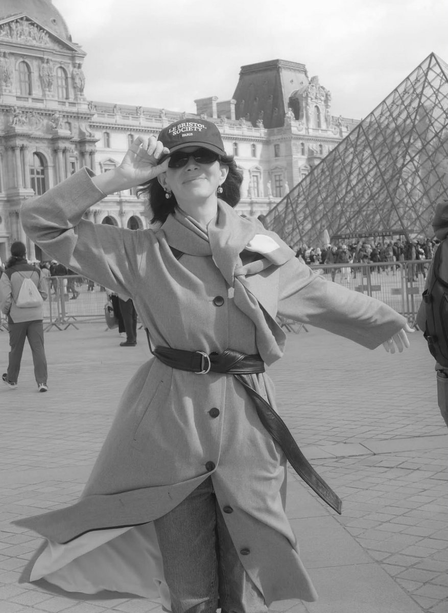 ldr_anthem's tweet image. Lana Del Rey in Paris 🤍