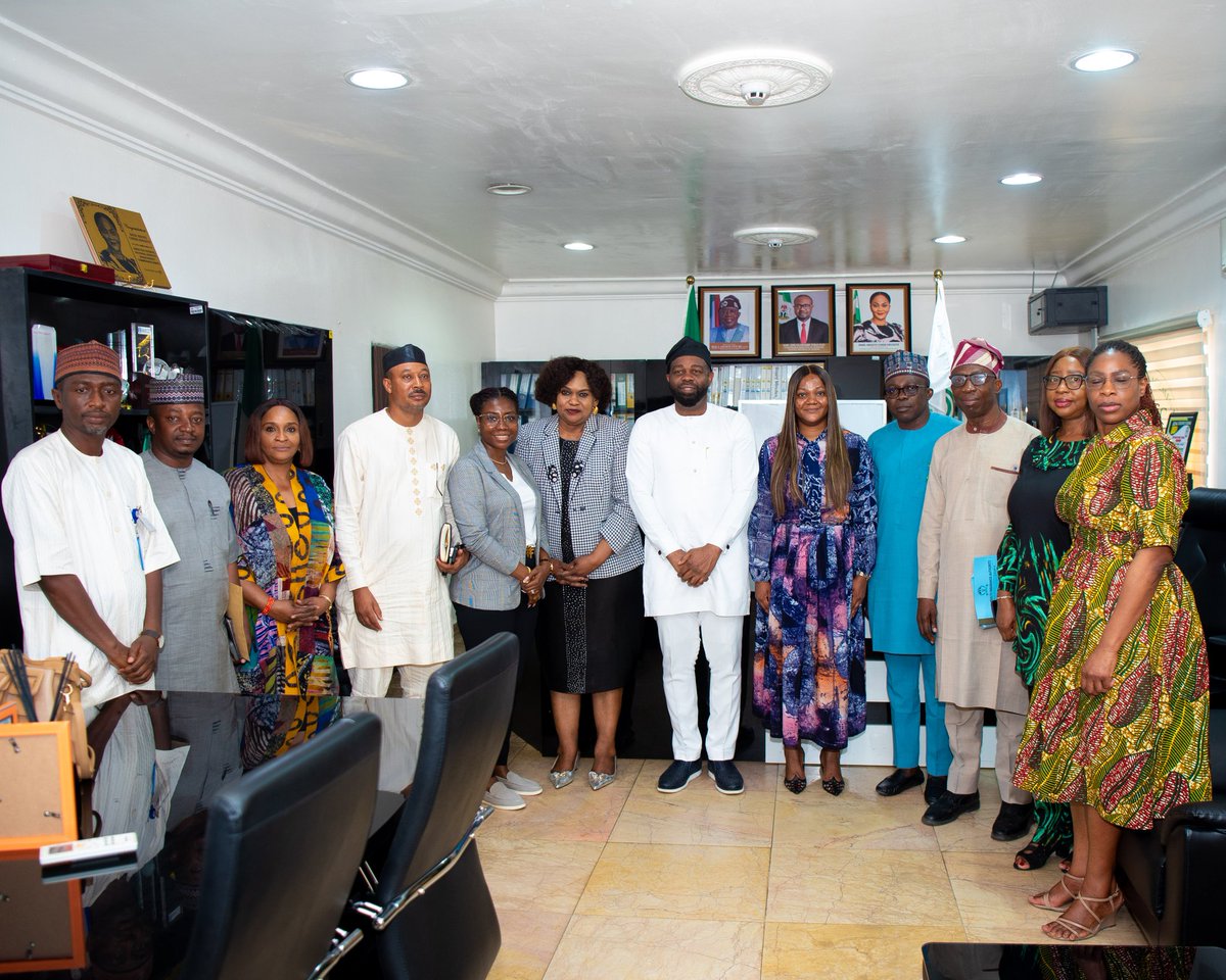 As part of our ongoing efforts to foster inter-agency collaboration, NIMC today signed an MoU with the National Health Insurance Authority (NHIA).
This partnership will further strengthen the integration of digital identity within Nigeria’s health system, ensuring more inclusive