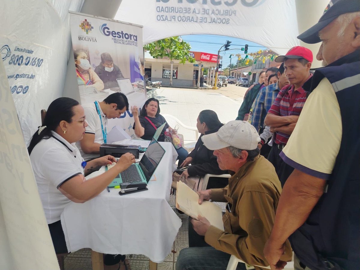 Brigada Móvil en el Beni 📍

Técnicos de la Gestora se encuentran en el municipio de San Borja, Beni, brindando orientación y atención personalizada a los ciudadanos sobre los beneficios del Sistema Integral de Pensiones.

#GestoraPública #BrigadaMóvil #SanBorja #Bolivia