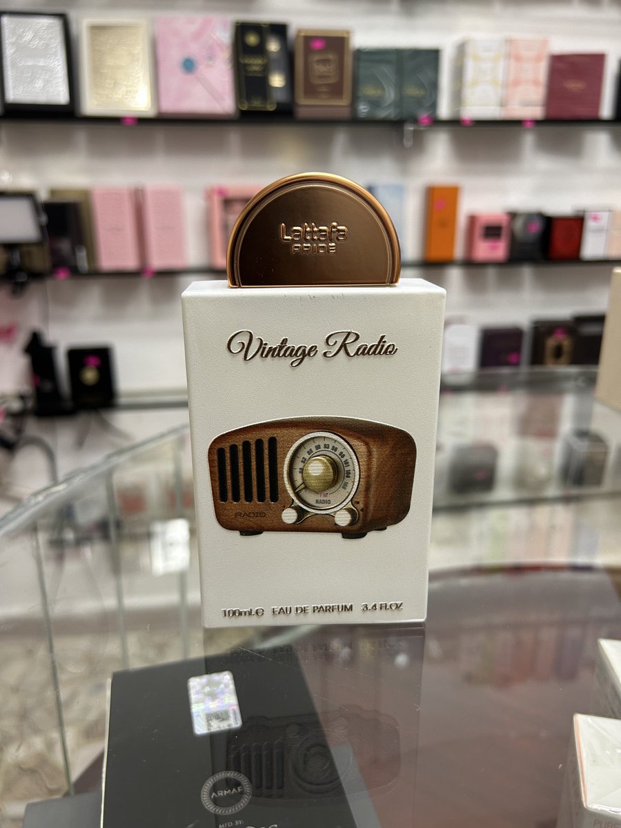 Incredible long lasting perfumes for men 
WhatsApp 673222360/dm/ shop5 lady L hotel church street limbe