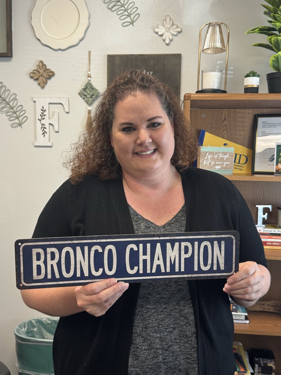 Congrats to our new Asst. Principal, Ms. Foutch, for being a Bronco Champion of the Week. Ms. Foutch is doing a great job and we are so glad she joined us at HMS this year. 💙💛 #BroncoChampion <a href="/HeritageBroncos/">Heritage Broncos</a>