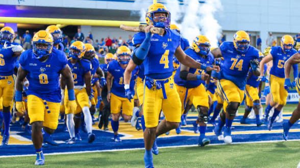 shaq leaks (@shaquilleleaks) on Twitter photo #AGTG after a great conversation with <a href="/CoachMichaelSmi/">Coach Michael Smith</a> I am extremely Blessed to say I have Received my Second D1 offer from <a href="/McNeeseFB/">McNeese Football</a> #GeauxPokes #StampedeSZN <a href="/Coach_SAnthony/">Spencer Anthony</a> <a href="/JavonHarris3D/">Javon Harris</a> #AGTG after a great conversation with <a href="/CoachMichaelSmi/">Coach Michael Smith</a> I am extremely Blessed to say I have Received my Second D1 offer from <a href="/McNeeseFB/">McNeese Football</a> #GeauxPokes #StampedeSZN <a href="/Coach_SAnthony/">Spencer Anthony</a> <a href="/JavonHarris3D/">Javon Harris</a>