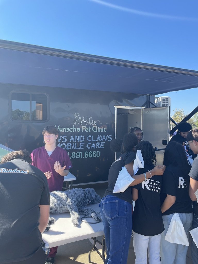 Our students did a great job representing their pathways at today’s CTE Career Destination at Planet Ford’s Randal Reed Center! They spoke to hundreds of middle school students about the courses they take, skills they learn, and certifications they can earn at Wunsche!