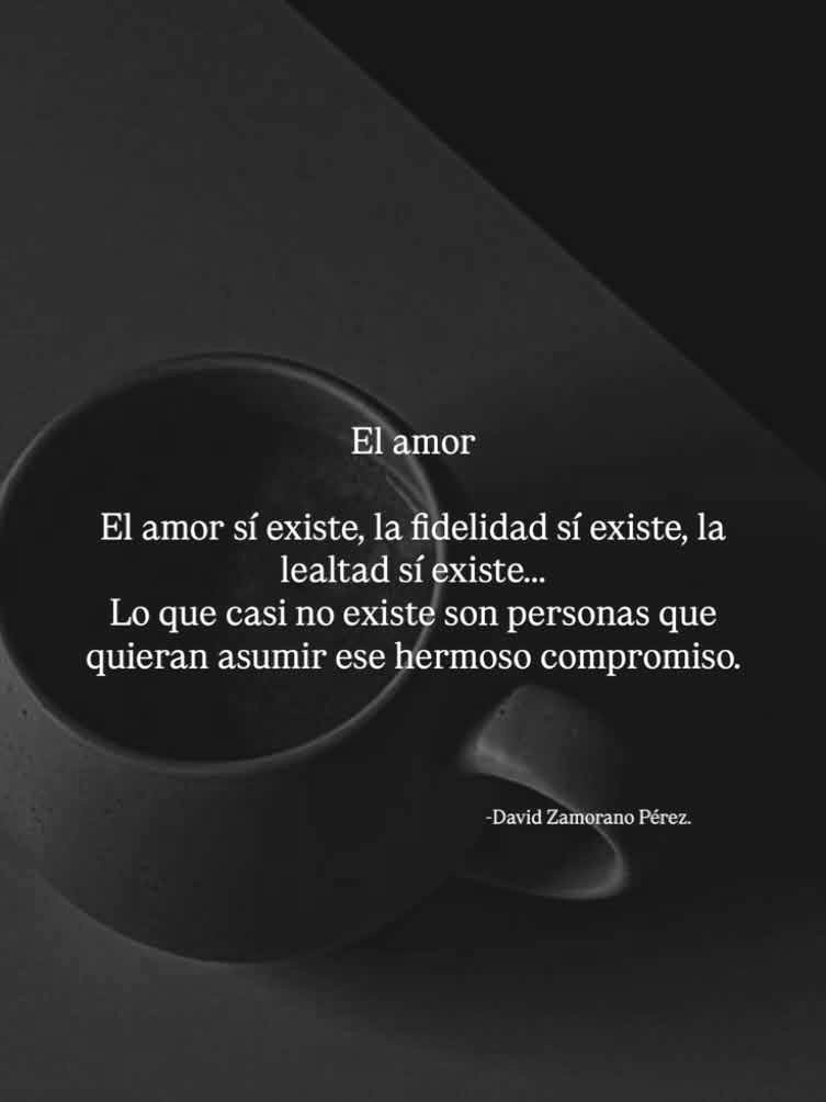 🤍🖤🤍

         El amor si existe..."

.