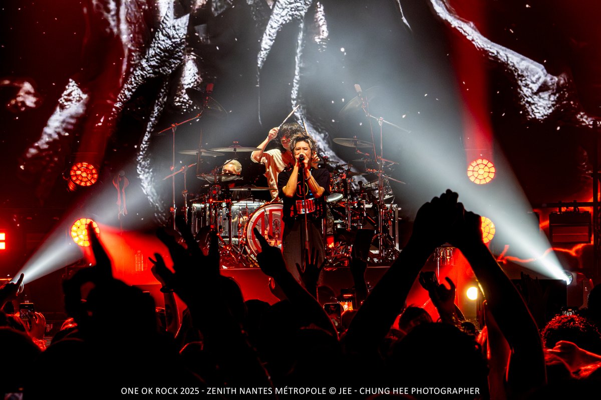 ChungHee_Jee's tweet photo. @ONEOKROCK_japan  in Nantes 2025 © #Jee - Chung Hee Photographer 📸 at @ZenithNantes 

#OneOkRock #DetoxEuropeanTour2025 #OneOkRockFrance #OOR #OORNantes https://t.co/mBWEaG5iOt