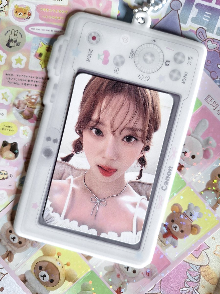 kmjcollect's tweet image. life as a winter fan ♡