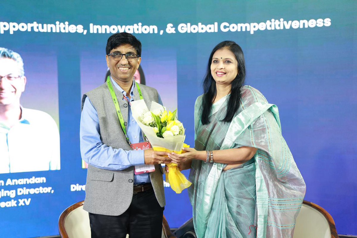 karandi65's tweet image. The Fireside Chat at the India Mobile Congress #IMC2025 on “The Next Decade of Indian Startups”, in which I participated along with Principal Scientific Adviser (PSA), Government of India @PrinSciAdvGoI, Prof Ajay K Sood & Mr Rajan Aanad, Managing Director, Peak XV…