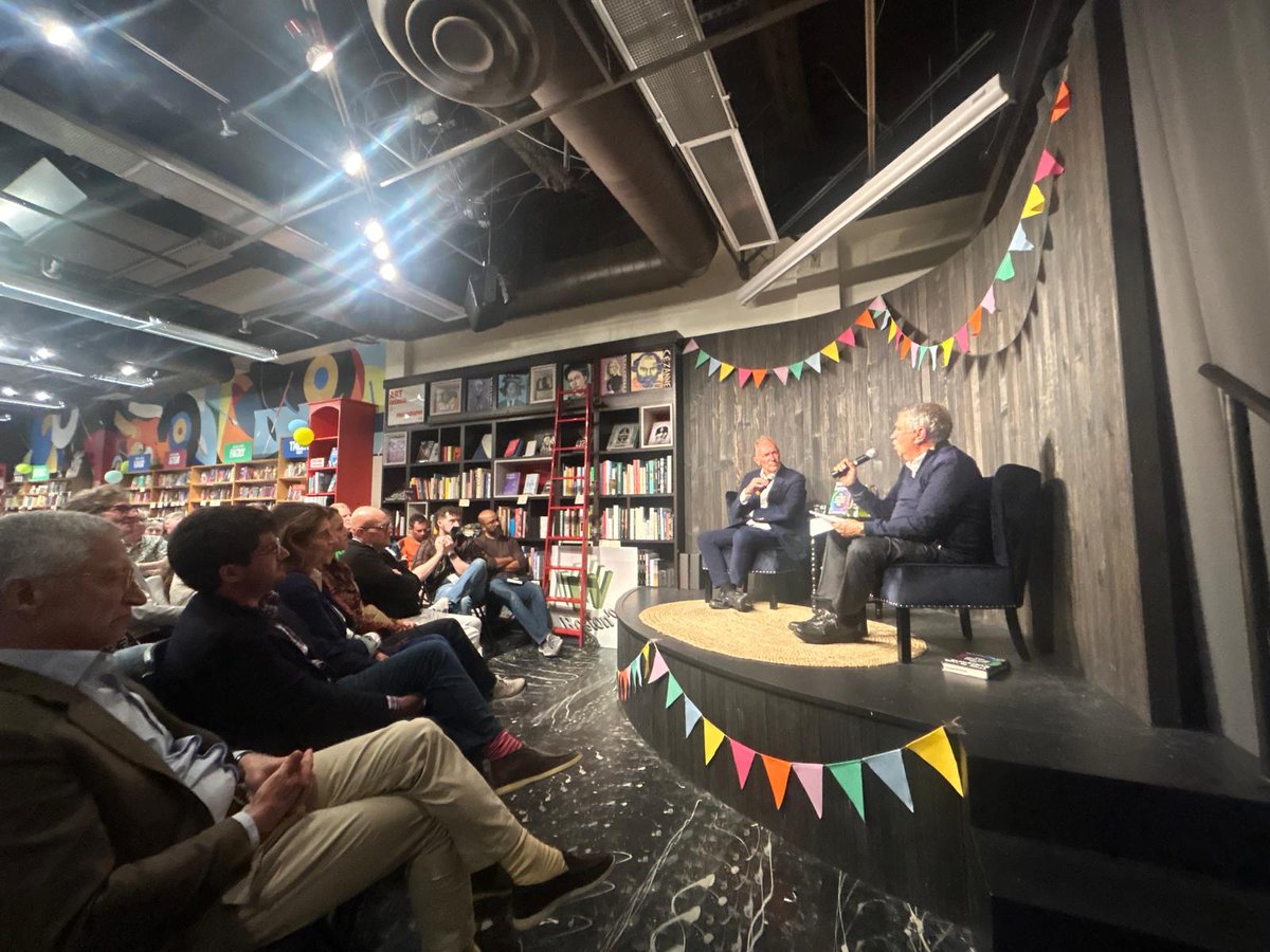 Tim Berners-Lee tweet media