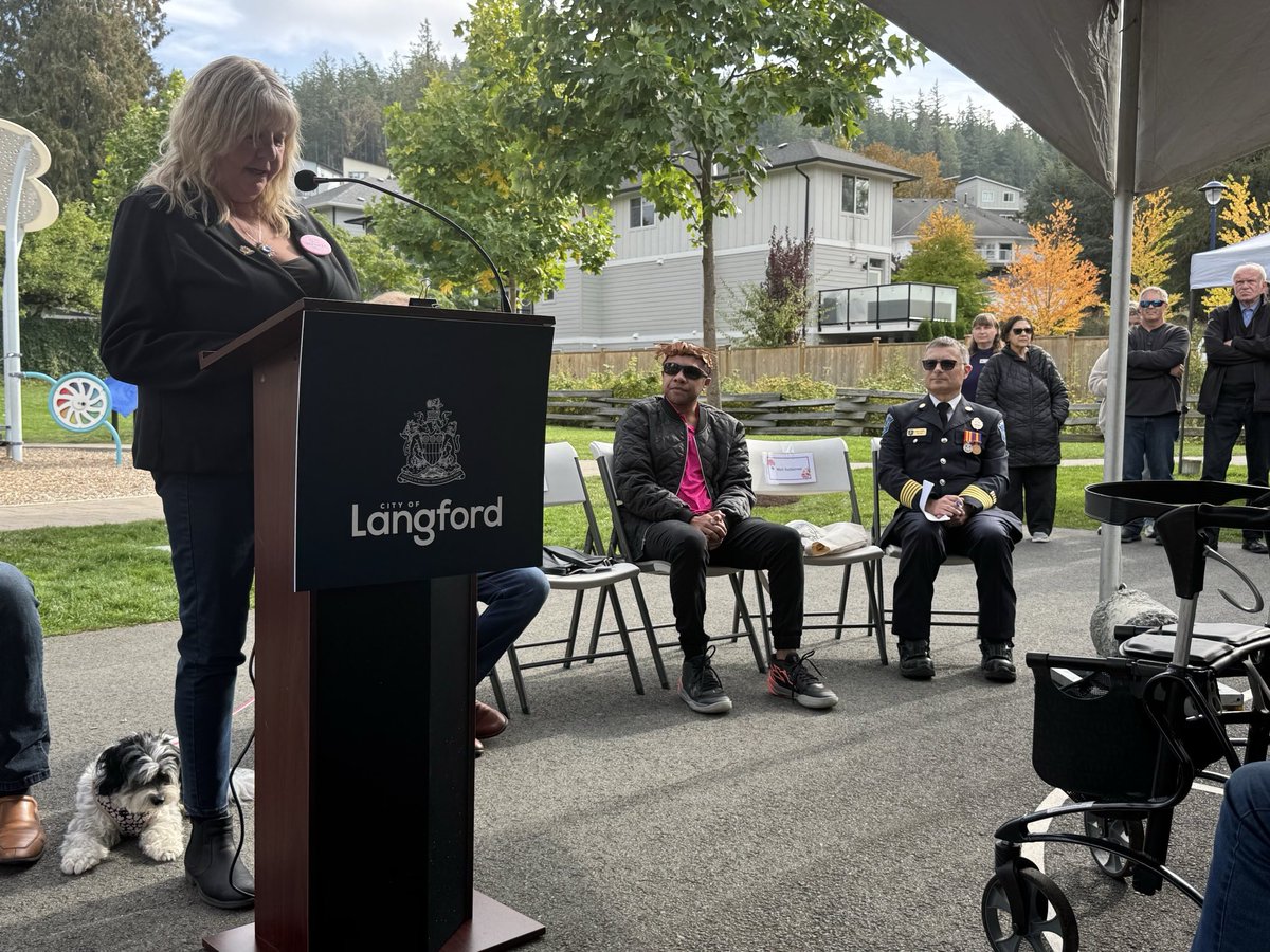 JeffKibbleCML's tweet image. Langford park renamed in honour of Winnie Siefert—a woman whose heart and service shaped this community in lasting ways.

It was a privilege to stand with so many of you to celebrate her legacy. May this space continue to reflect the kindness, strength, and joy she brought to…