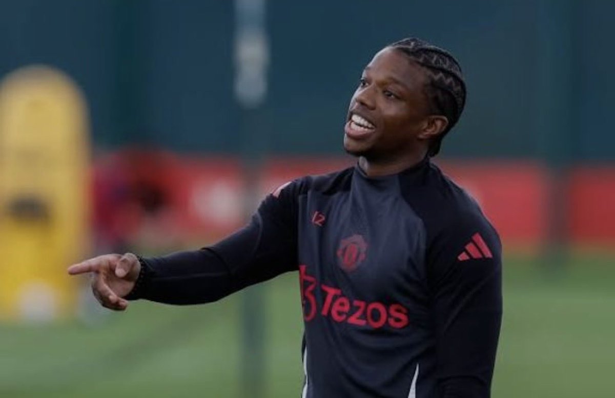 🚨Tyrell Malacia despite returning in training with the first team, is not going to sign any new contract at Man United and in any case will leave the club for sure 100% in 2026. [<a href="/FabrizioRomano/">Fabrizio Romano</a>] #MUFC