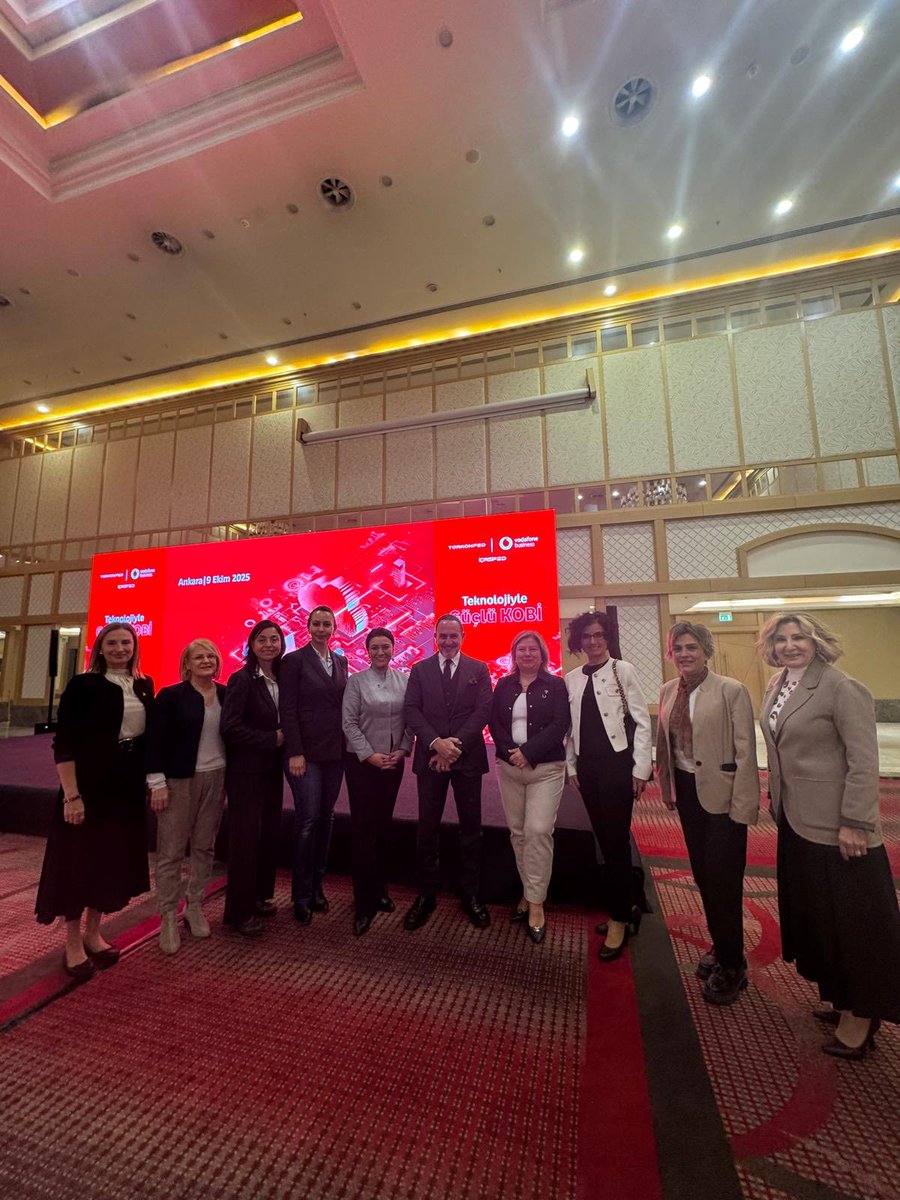 KAİSDER olarak TÜRKONFED ve Vodafone Business iş birliğinde çatı kuruluşumuz İÇASİFED'in ev sahipliğinde düzenlenen "Teknolojiyle Güçlü KOBİ" etkinliğine katılım sağladık.