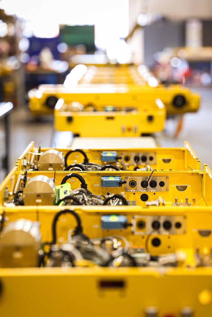 SpacemakerInc's tweet image. Boost your storage capacity, increase daily throughput, and ensure extensive product traceability with Spacemaker Systems&apos; cutting-edge warehouse technologies. 

🌐 Visit our website to learn more spacemakerinc.com

#WarehouseTech #StorageSolutions #Logistics