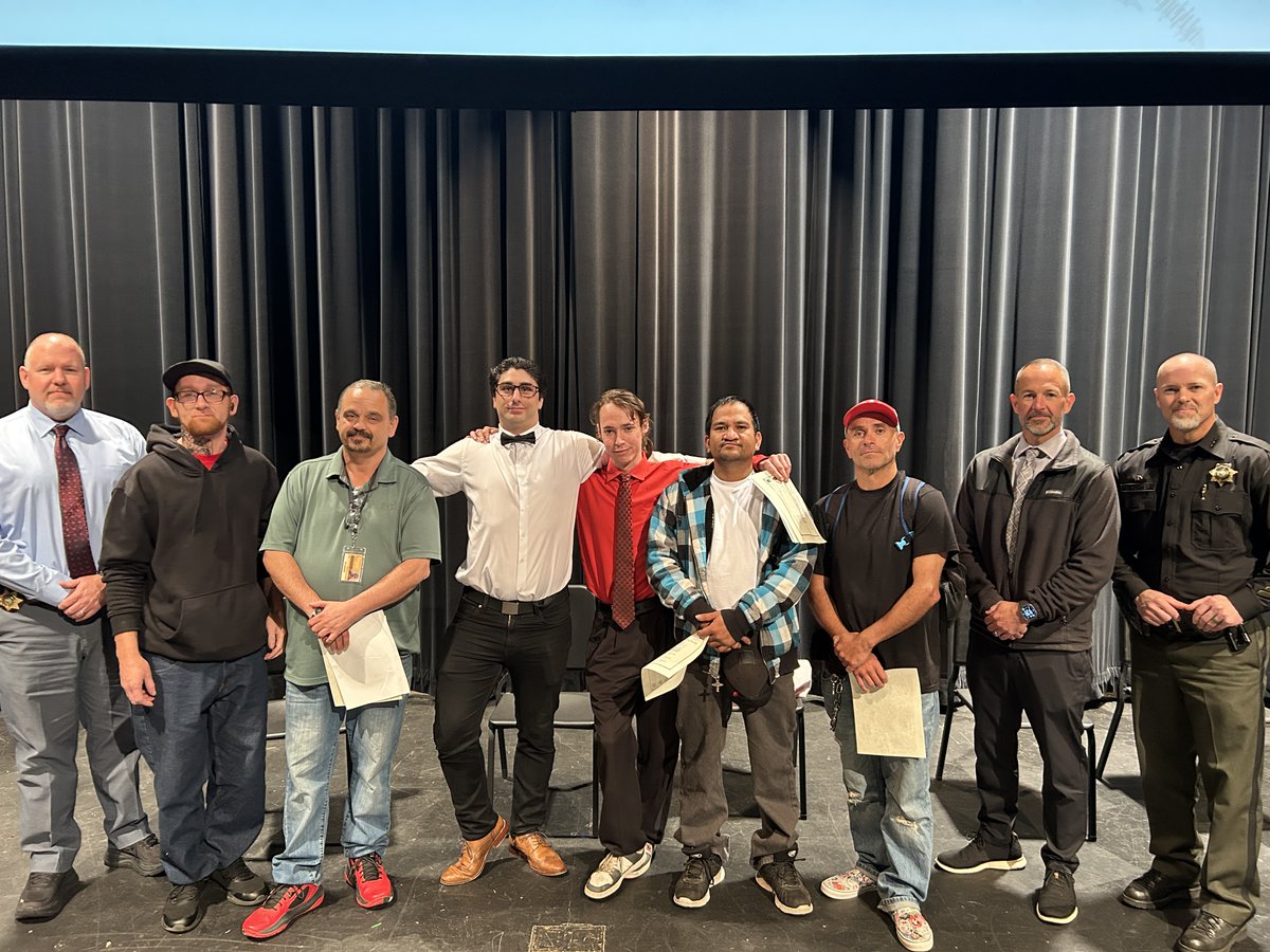 MCSOInTheKnow's tweet image. SOAR Program Celebrates 50th Class

co.marion.or.us/SO/Probation/P…

Congratulations SOAR Class 50!🎉