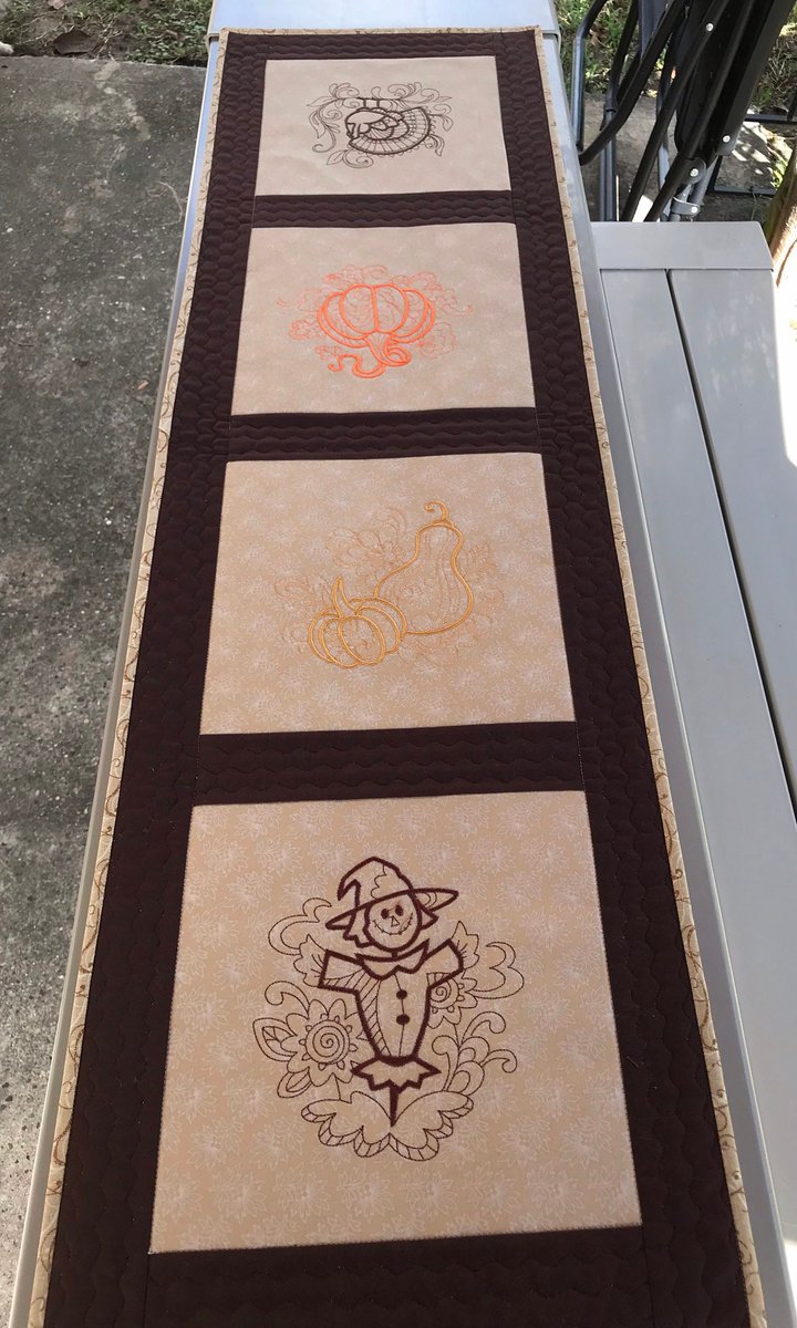 angelhw1956's tweet image. Quilted &amp;amp;Embroidered Thanksgiving Table Runner tuppu.net/97b22b43 #Etsy #TeaTimeQuiltsnMore #Embroidered