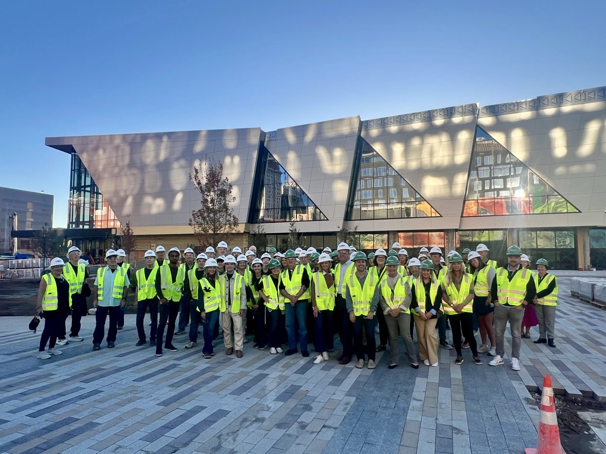 Thank you 3CDC for providing downtown residents a tour of the new convention center. Truly thrilled for the vibrancy that conventions and the new hotel will bring to downtown!