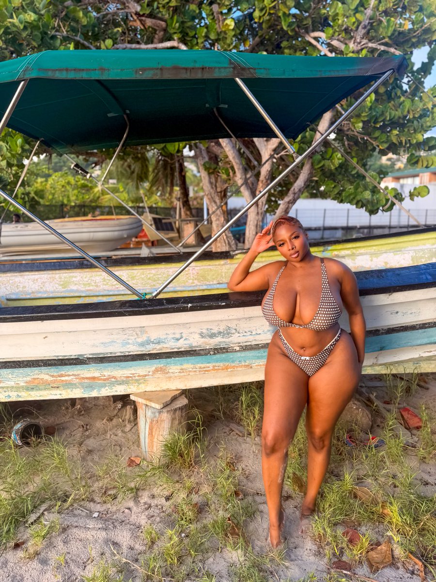 jesuisprincess_'s tweet photo. 🇬🇩 https://t.co/eVsxmfEn8R