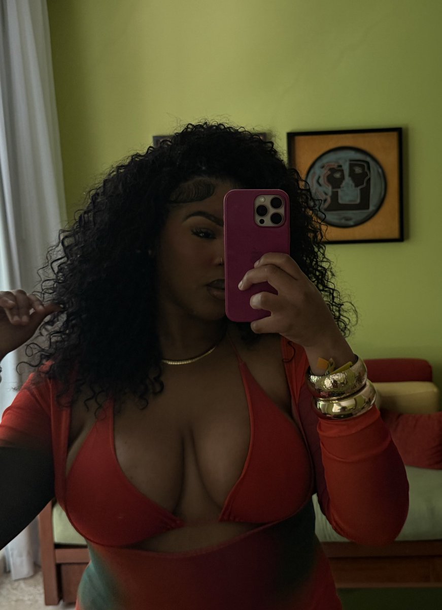 SIÓR. 🌸 tweet media