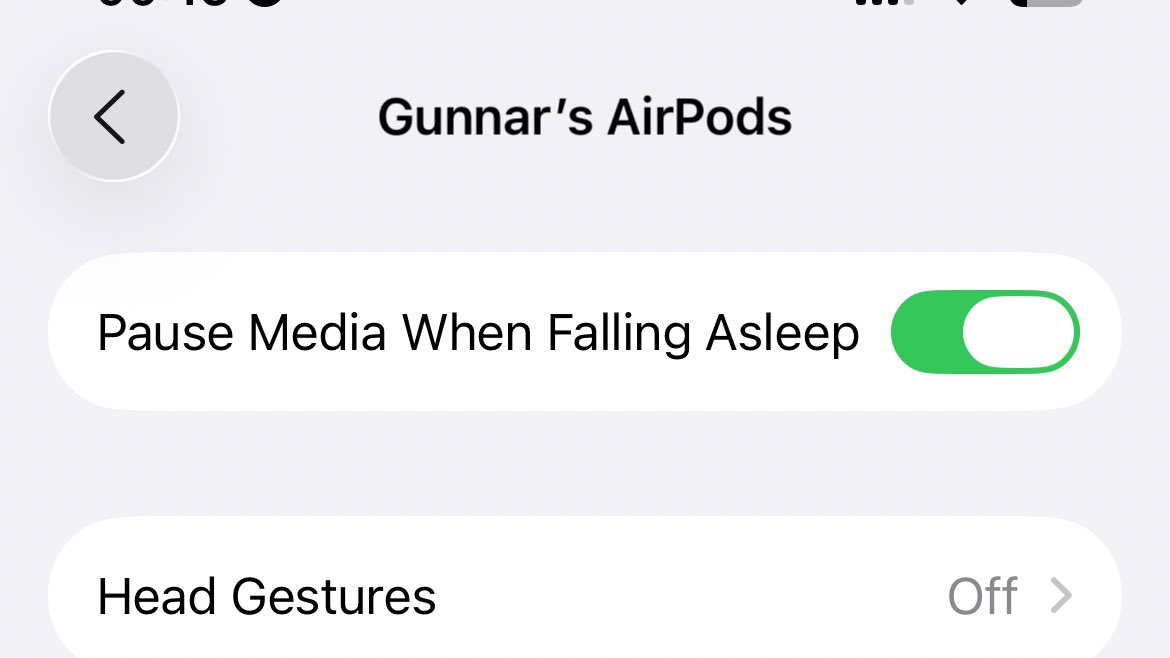 Besti fítus frá apple í mörg ár. Veit ekki hvernig þetta voodoo virkar en ég er að meðaltali 7 mínútur að sofna