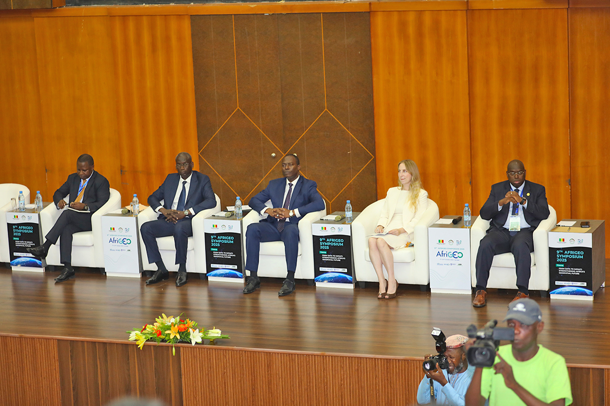 procasef's tweet photo. Le #PROCASEF met en avant ses innovations géospatiales au 9e Symposium AfriGeo 2025 qui s'est tenu du 7 au 9 octobre King Fahd Palace, Daka
---
đ Plus d'infos sur https://t.co/3YdvqshtR3
#PROCASEF #cadastre #afrigeo #securisationfonciere #c https://t.co/w234VKVWZA
