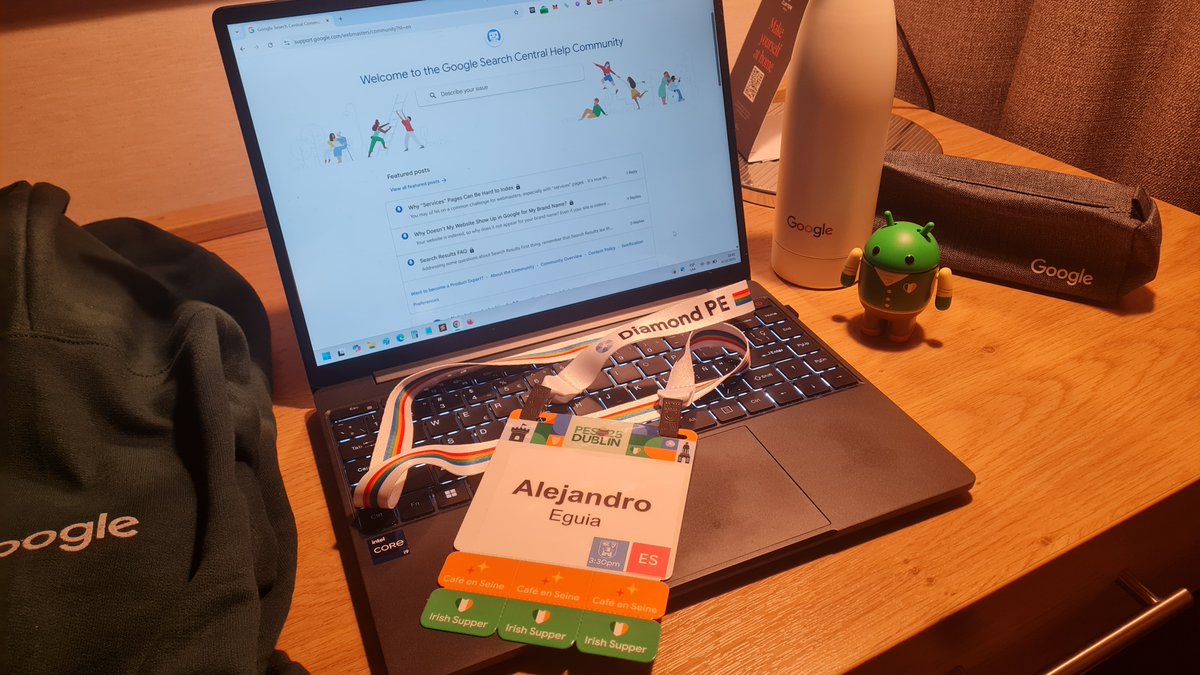 Finalizando el primer día del #PESummit25 en Dublín, con conferencias sobre IA y Search. Mañana continúa con más sobre Search Console, Safe Browsing, Search Quality y otros temas. Foto con algunos de los🎁