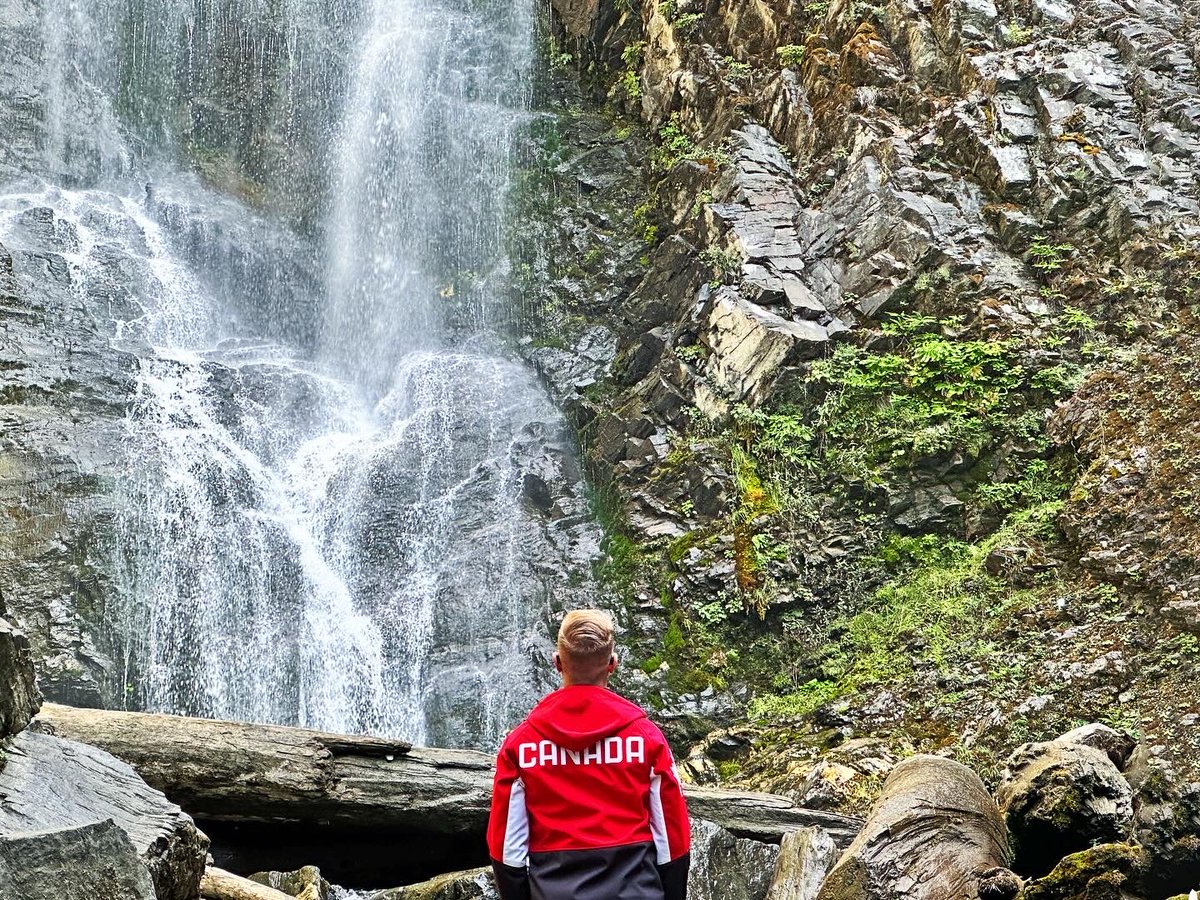 Just two guys, exploring hidden trails and falling for Rainbow Falls. 

🌲 <a href="/harrisontourism/">Tourism Harrison</a> 

#HomoCultureTour #HarrisonRiverValley #BreatheInTheWild #ExploreBC  #RainbowFalls #Waterfall #gayoutdoors #gaycanada #gaycute #ilovegay #gaytravel #gaycation