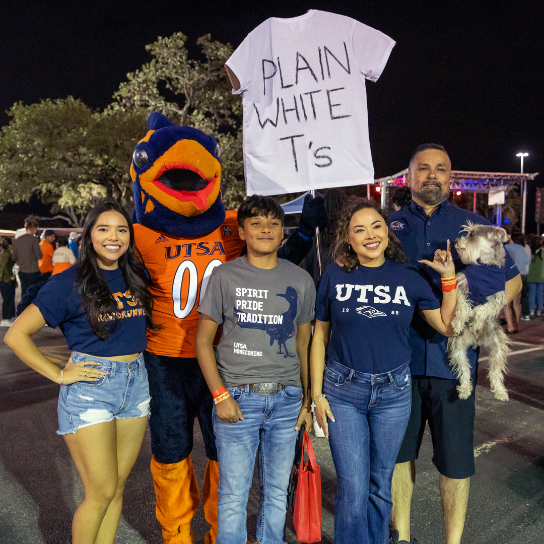 UT San Antonio Family tweet media
