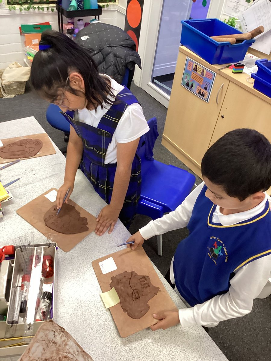 carltonj_i's tweet photo. This term, Year 3 Leaves have been journeying from the Stone Age to the Iron Age! We explored prehistoric creativity by making our own cave art using clay — a hands-on way to bring history to life! #HistoryInAction #PrimaryLearning https://t.co/tNwxW3rBp0