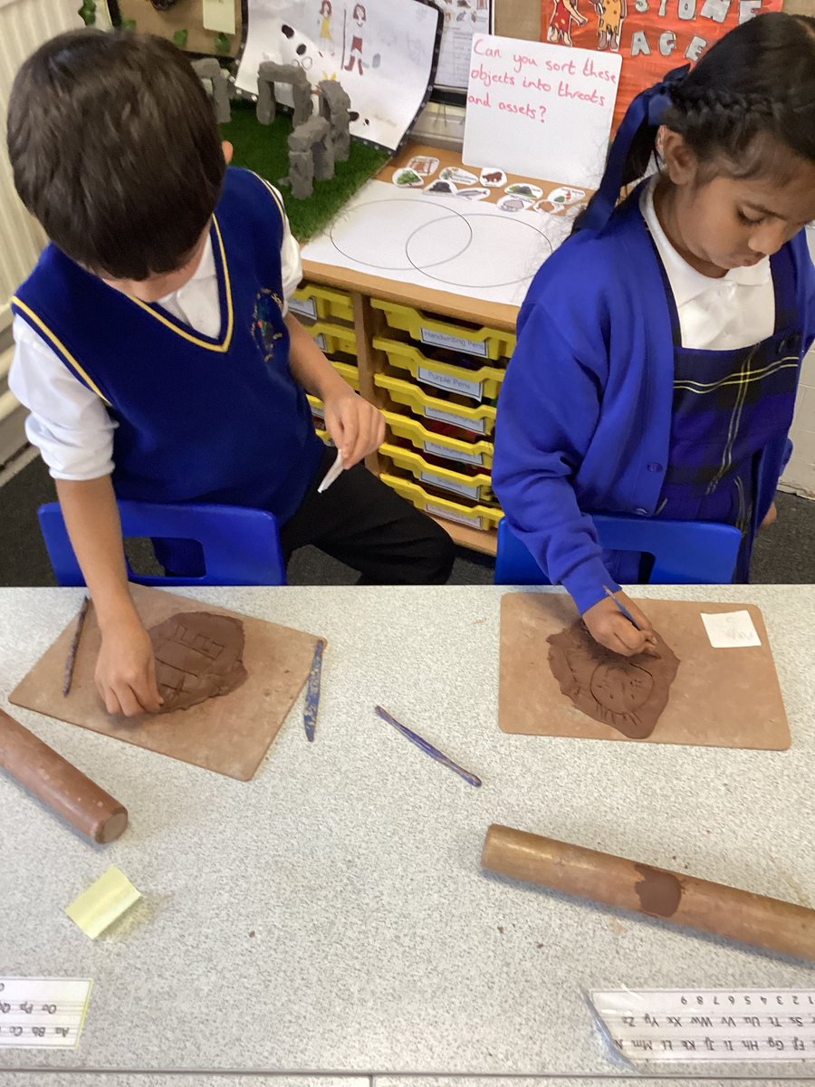 carltonj_i's tweet photo. This term, Year 3 Leaves have been journeying from the Stone Age to the Iron Age! We explored prehistoric creativity by making our own cave art using clay — a hands-on way to bring history to life! #HistoryInAction #PrimaryLearning https://t.co/tNwxW3rBp0