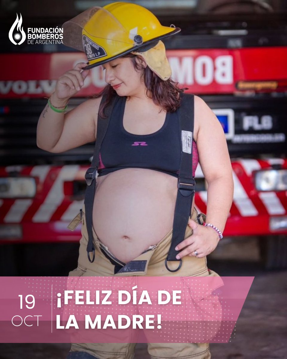 ¡Feliz Día de la Madre!

Hoy celebramos su valentía e inspiración 👏💖 y más aún de todas las bomberas que, además de ser madres, están siempre presentes con su vocación de servicio 👩‍🚒

¡Un saludo muy especial para todas!

📸 Pamela Avalo 

#BomberosVoluntarios #DíadelaMadre